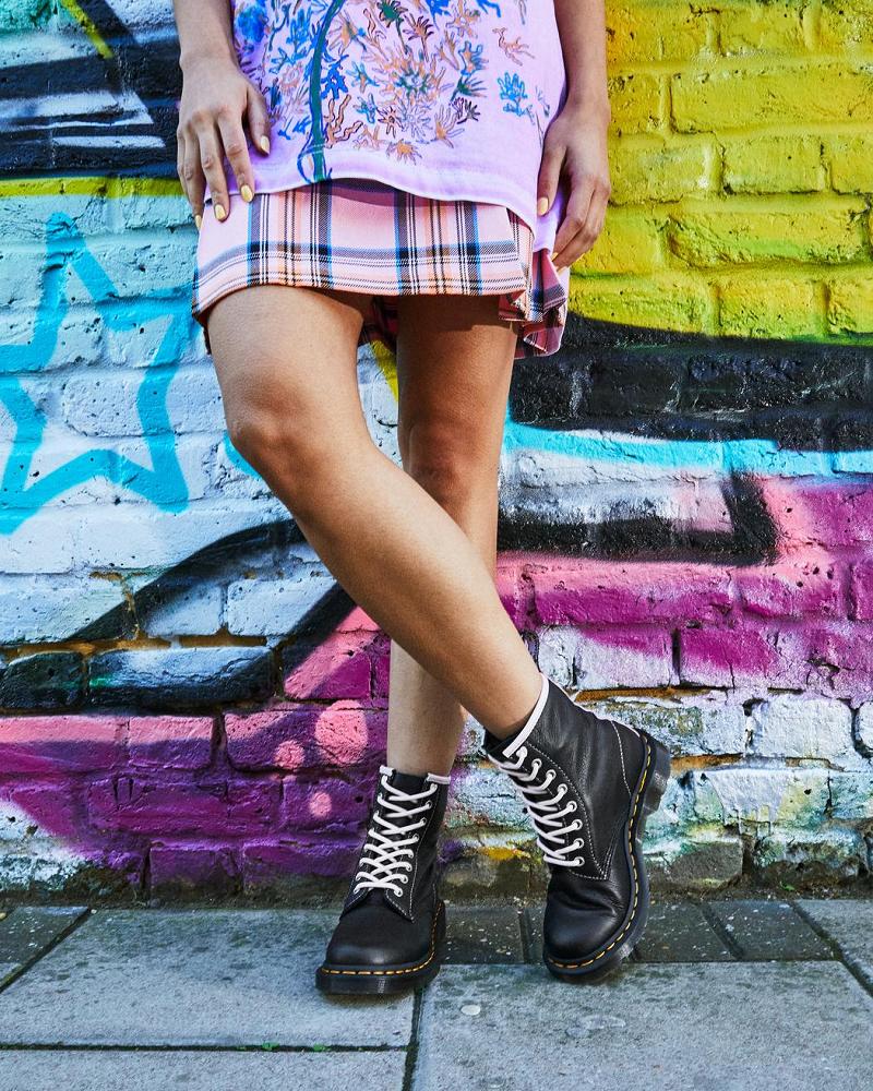 Dr Martens 1460 Contrast Lær Snørestøvletter Dame Svarte Rosa | Norge 619KOR